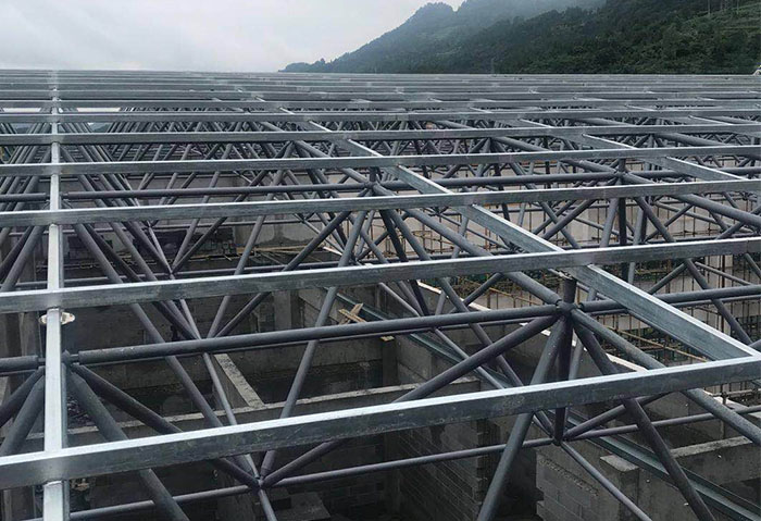 巩义仁怀冠英学校艺体楼网架